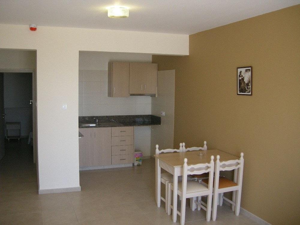 Hotel apartamentowy Christabelle