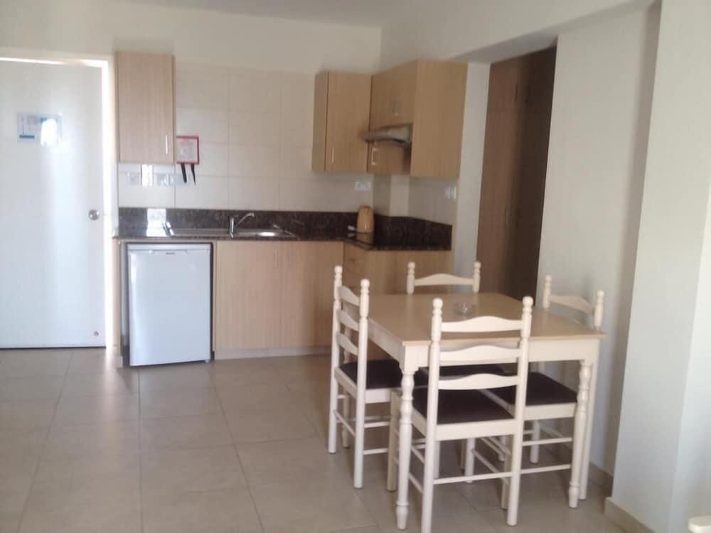 Christabelle Hotel apartamentowy 3*